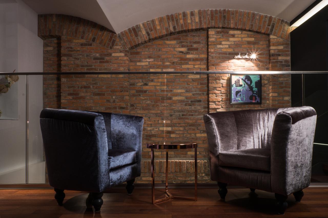 City Boutique Hotel 锡隆纳葛拉 外观 照片